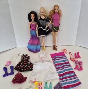 Barbie lot raquelle, top model resort summer doll & More